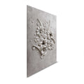 Relieve 1 - Pintura sobre lienzo en estructura de hormigón de un relieve floral