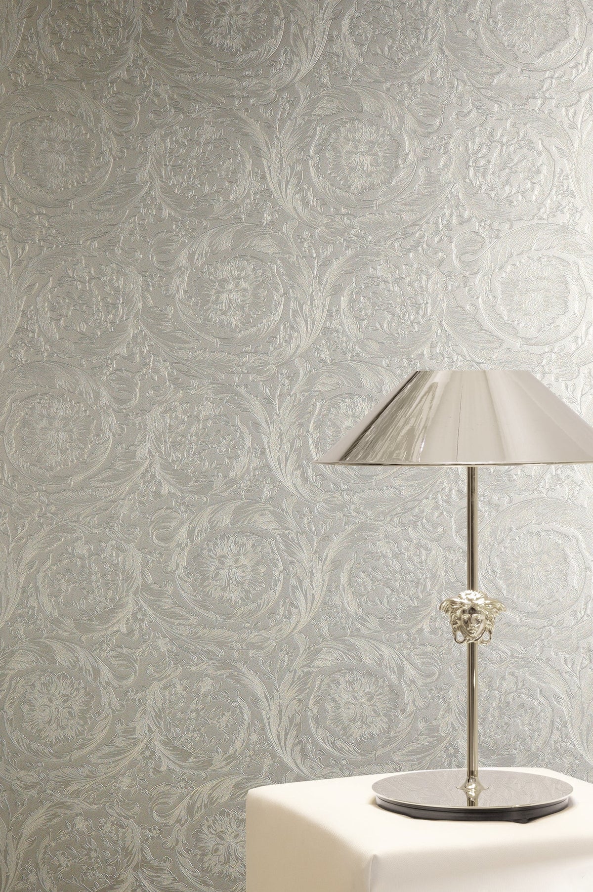 Papel pintado vinílico Versace 6 gris floral - Matex - Imagen 1