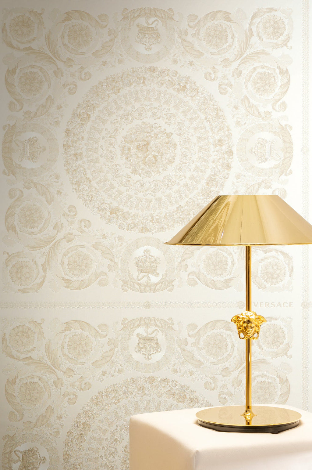 Versace 6-Vliestapete Vinyltapete Beige Versace-logo
