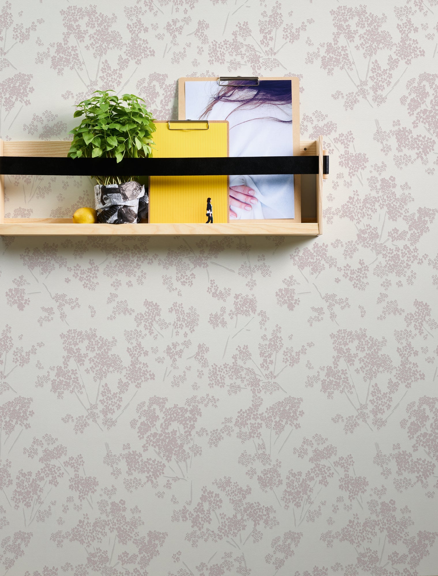 Hochwertige Vliestapete Weis Blumenmuster