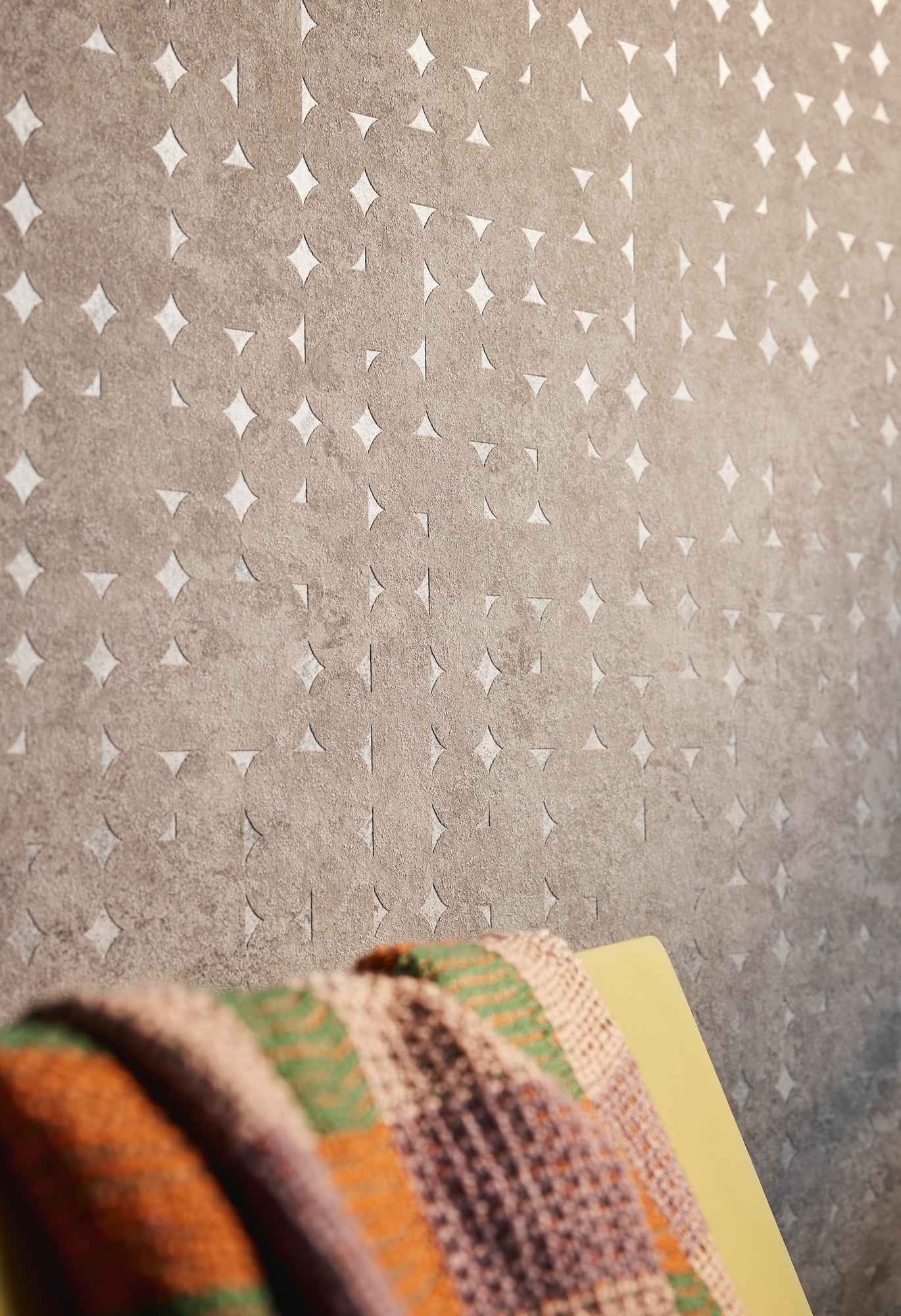 Hochwertige Vliestapete Beige Geometrisch