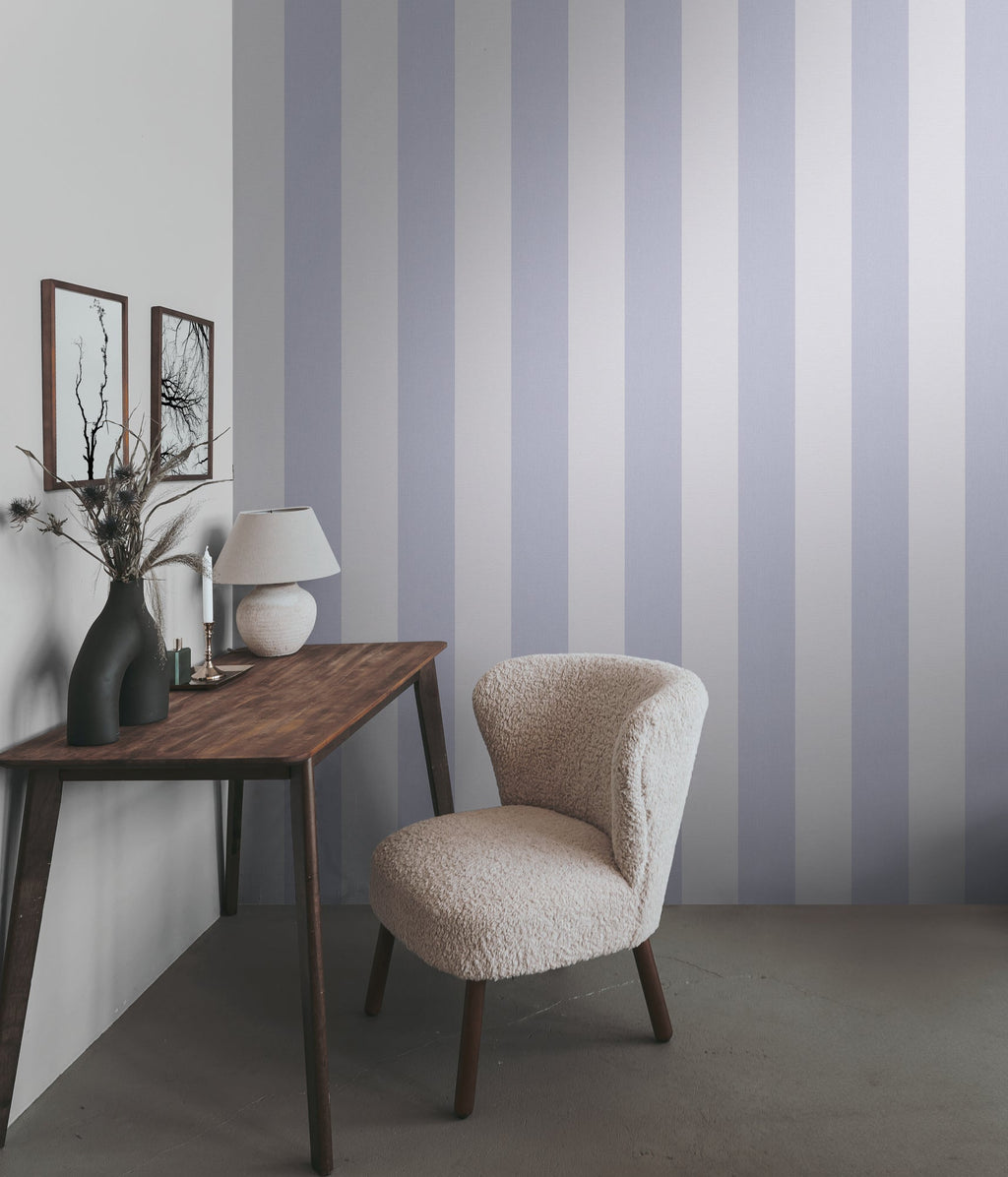 Hochwertige Vliestapete Violett Streifentapete