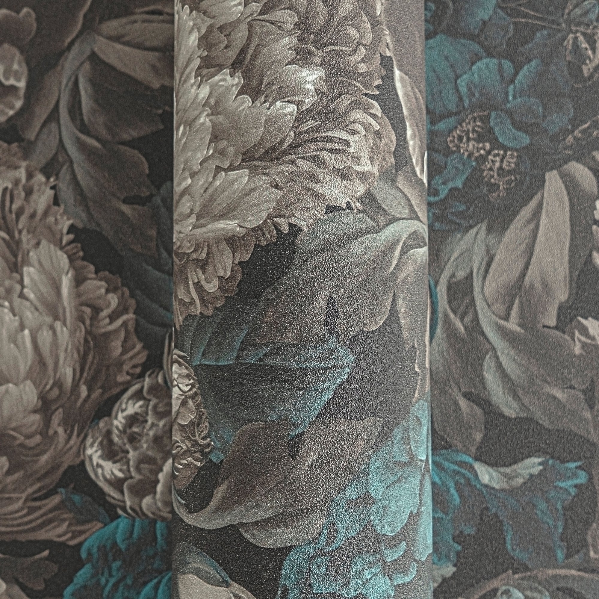 Hochwertige Vliestapete Schwarz Floral
