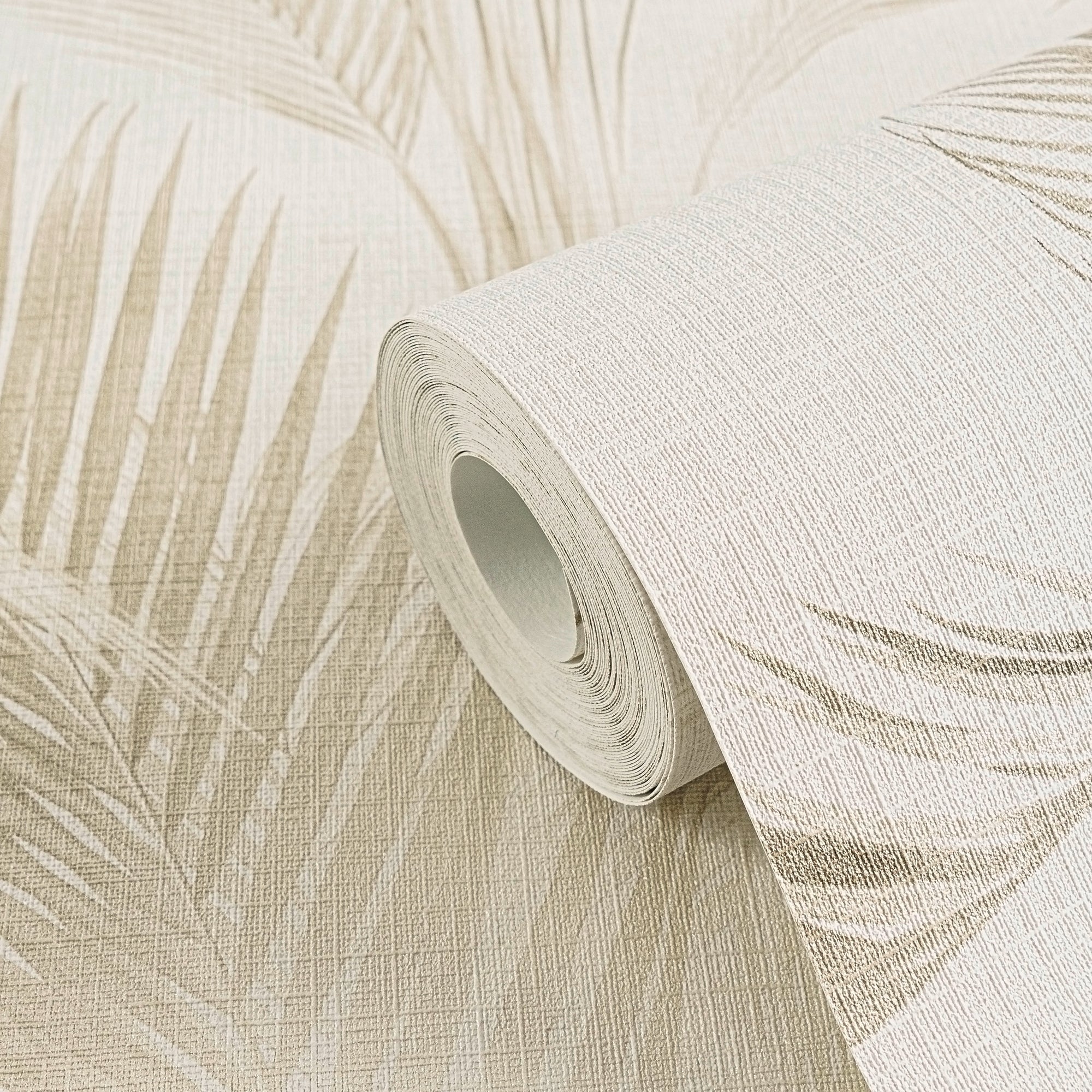 Hochwertige Vliestapete Creme Floral