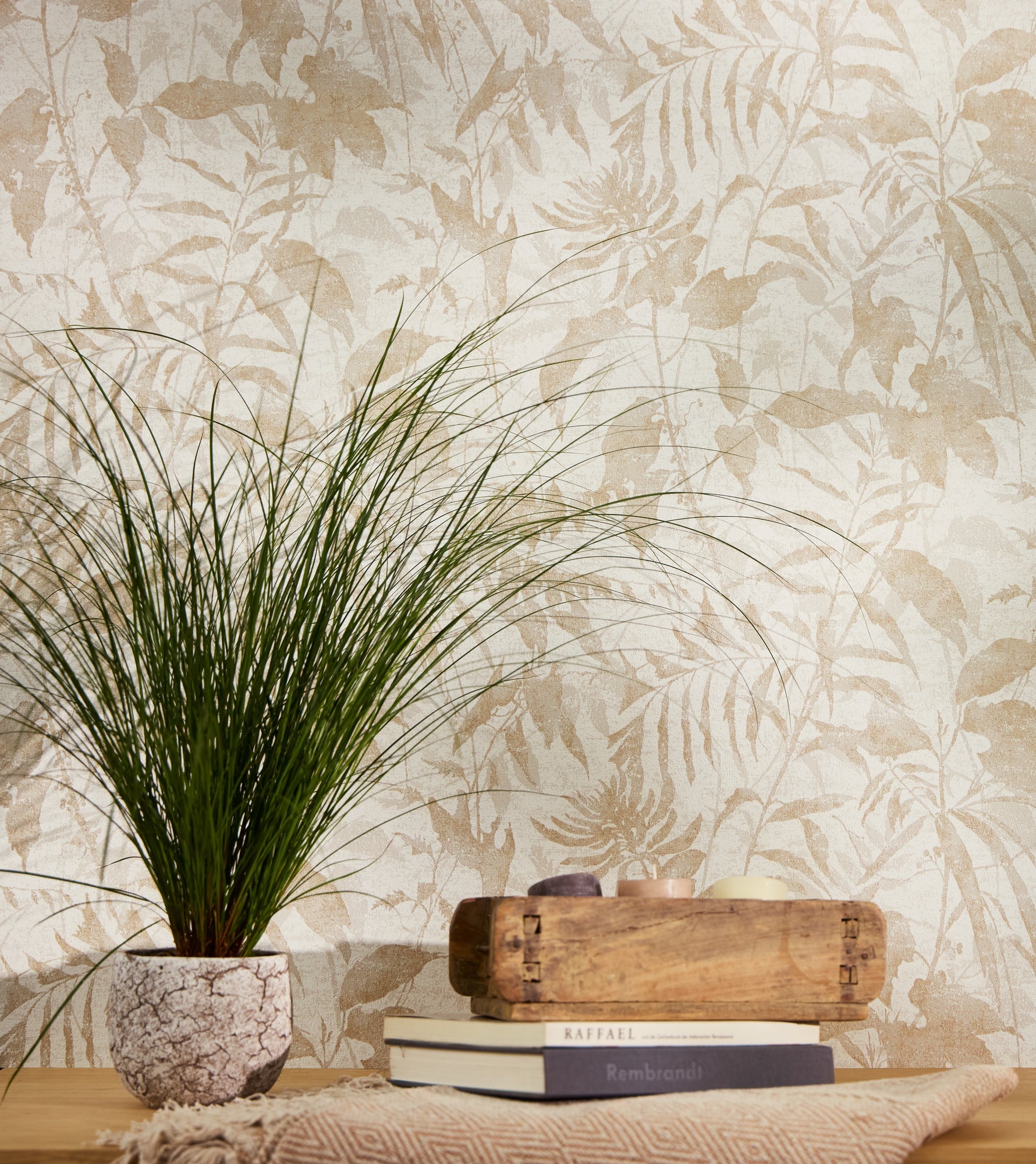 Hochwertige Vliestapete Creme Floral