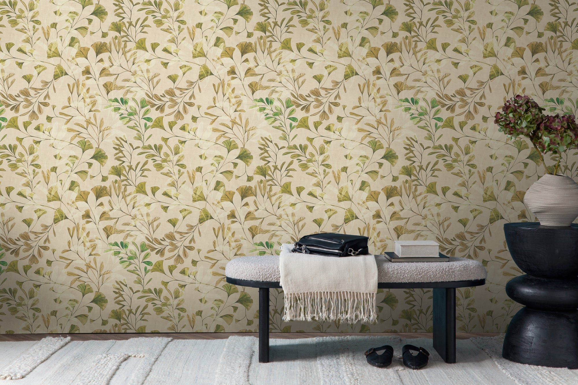Hochwertige Vliestapete Creme Floral