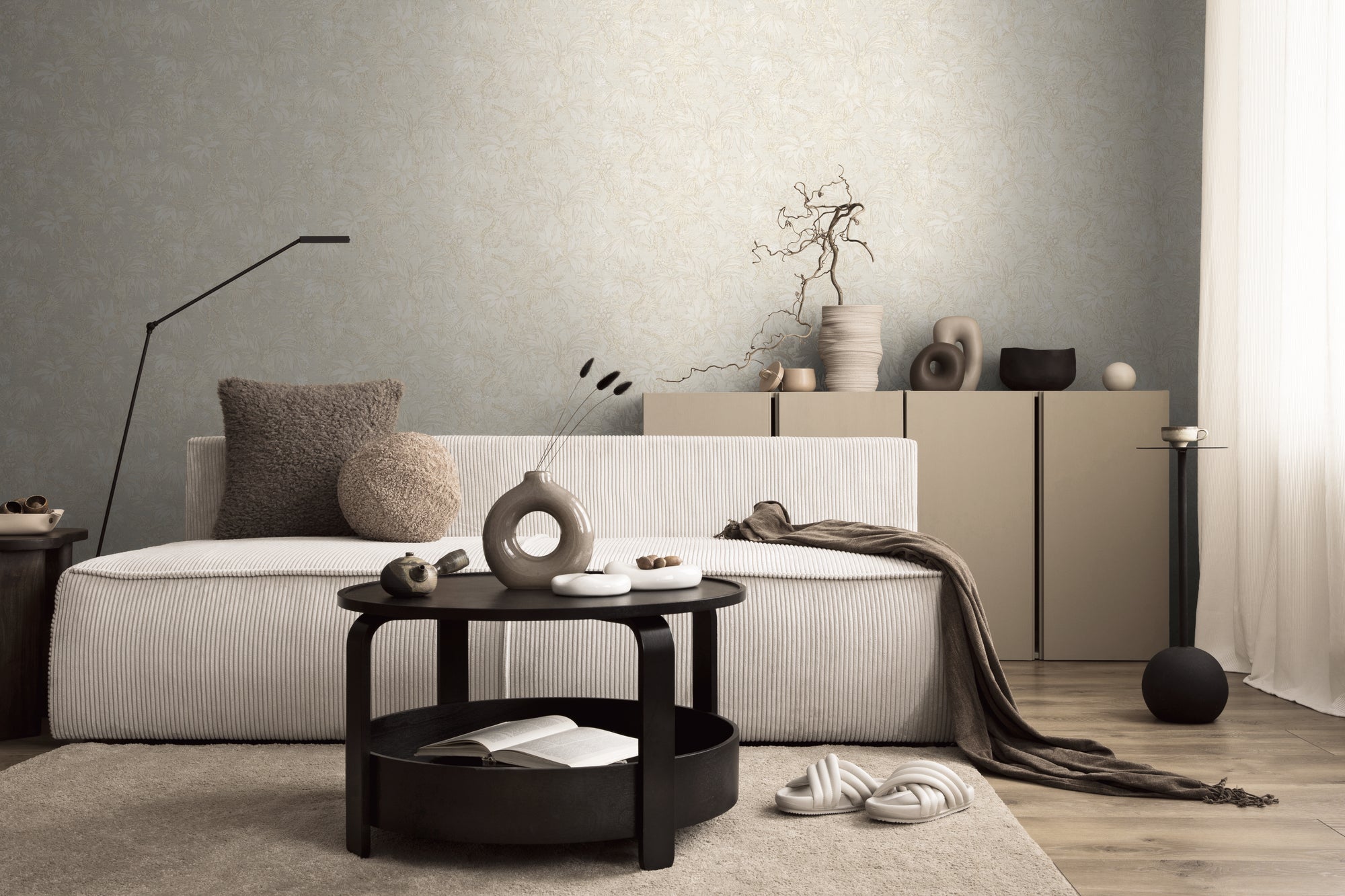 Hochwertige Vliestapete Creme Floral