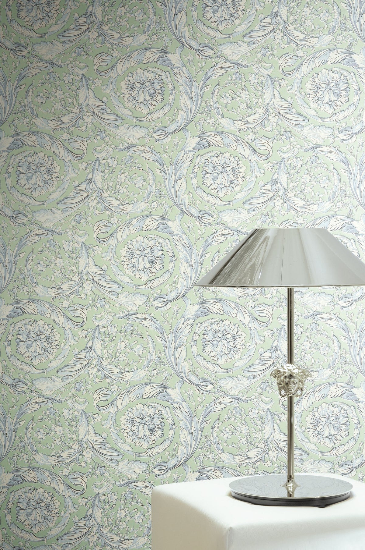 Papel pintado vinílico Versace 6 verde floral - Matex - Imagen 5