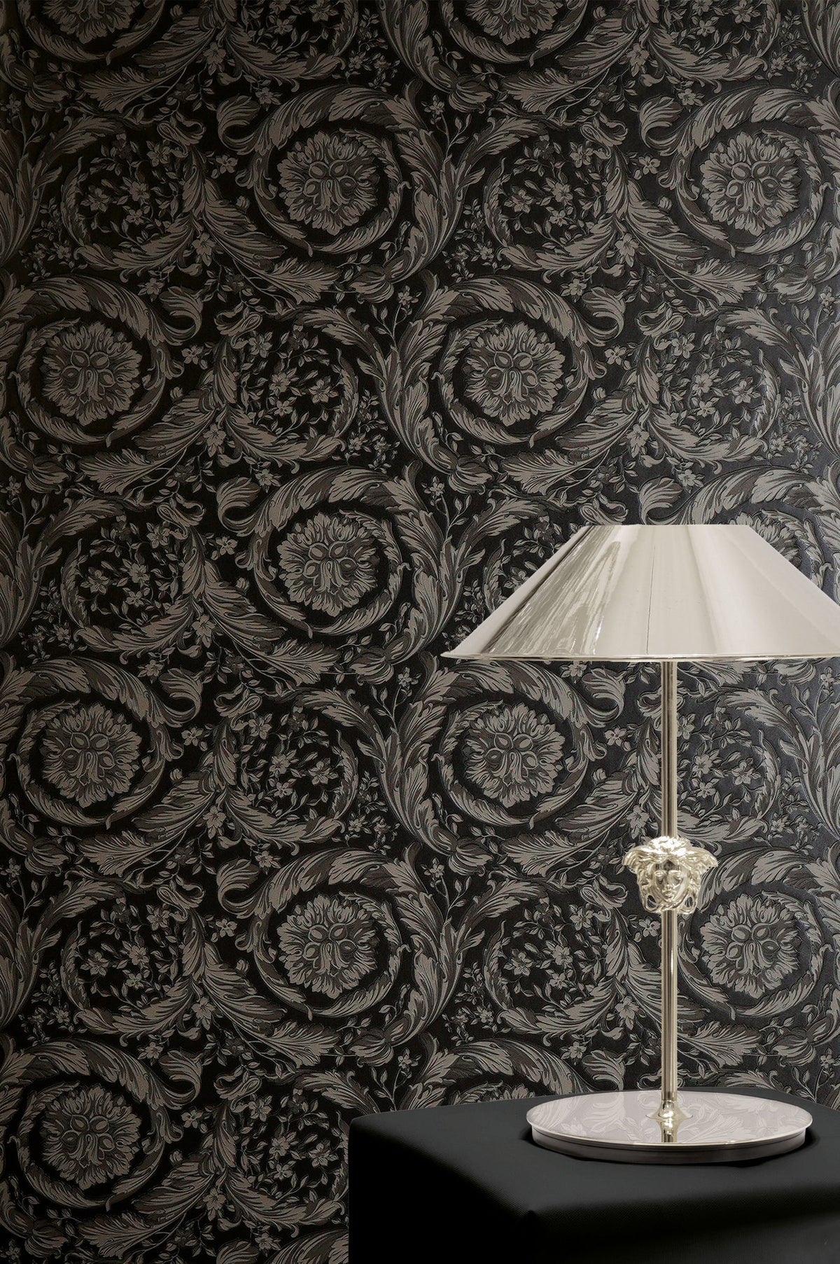 Papel pintado vinílico Versace 6 gris floral - Matex - Imagen 5