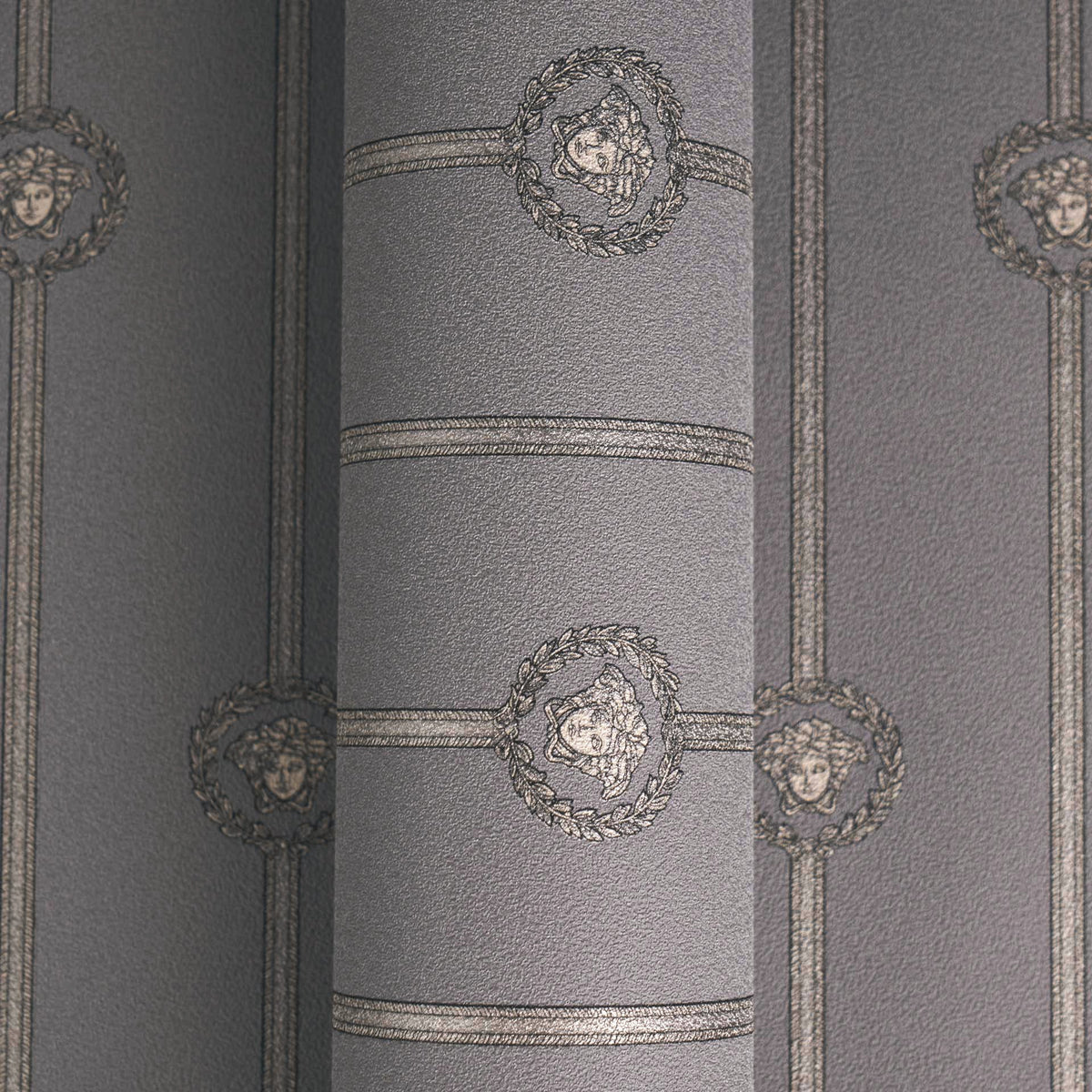 Papel pintado vinílico Versace 6 gris de rayas - Matex - Imagen 3