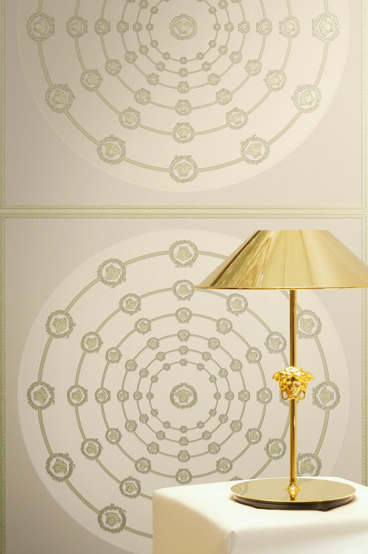 Papel pintado vinílico Versace 6 gris cabeza de Medusa emblemática - Matex - Imagen 1