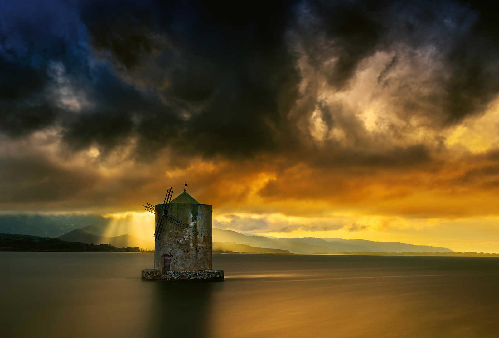 Fotomural Photo wallpaper old windmill in the water - Yellow, Brown - DD Motive 2