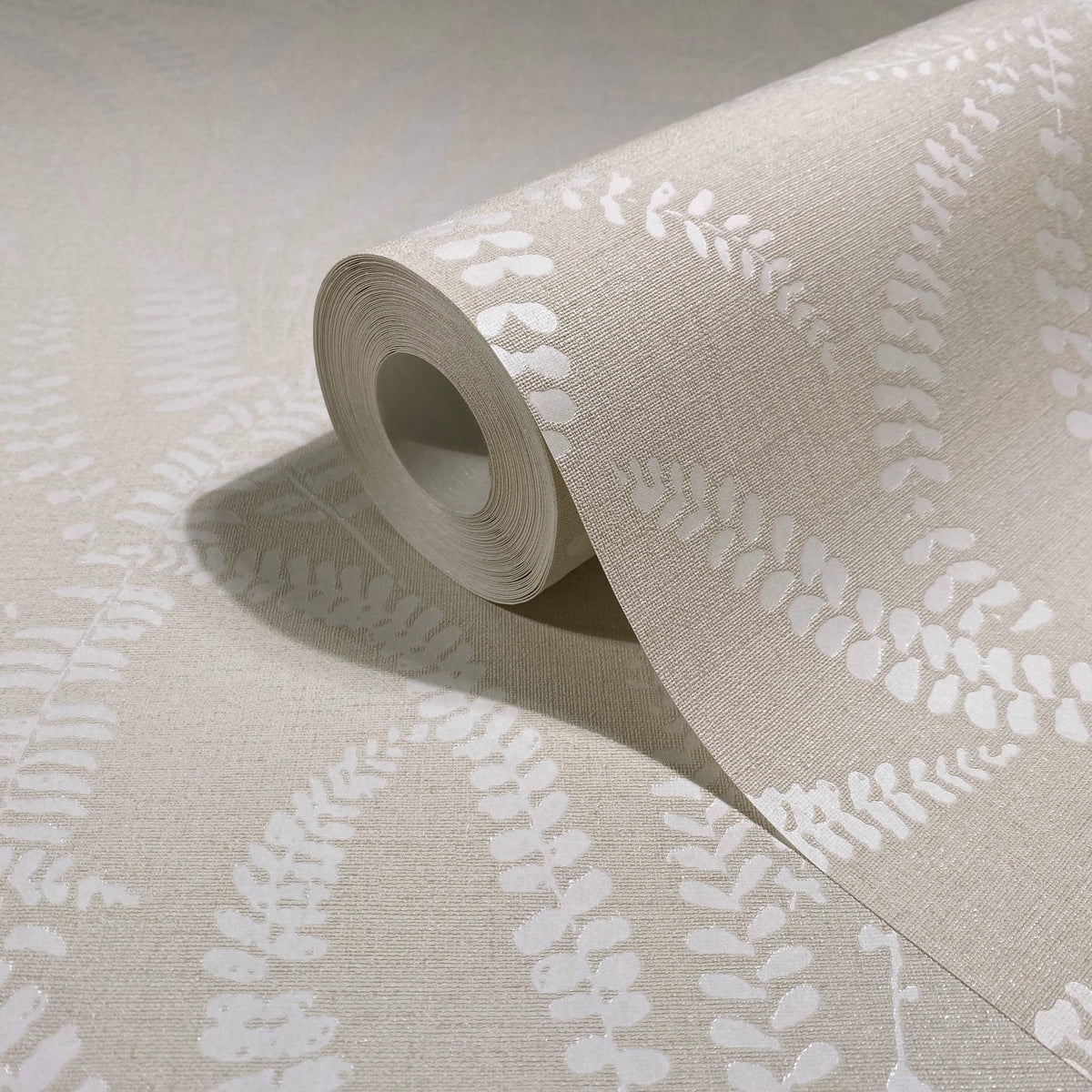Papel pintado tejido no tejido plantas y botánica beige - Marburg - Imagen 3