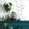 Papel pintado tejido no tejido plantas y botánica blanco y gris - Marburg - Imagen 1