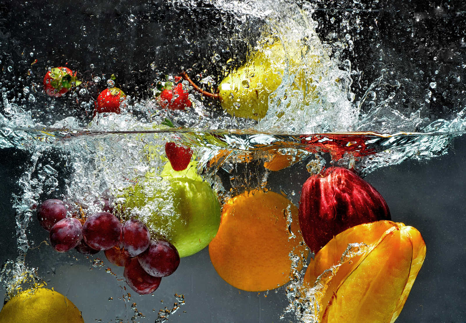 Fotomural Fruit mural: apple, orange, grapes & strawberries - DD Motive 2